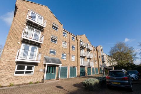 2 bedroom apartment for sale - Lyndhurst Lodge, Millennium Drive, Isle of Dogs, E14