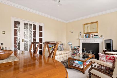 Flat C, 9 Compton Road, London, N1 2PA