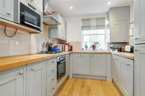 Flat C, 9 Compton Road, London, N1 2PA