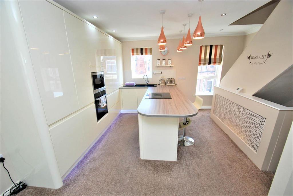 Kitchen Diner