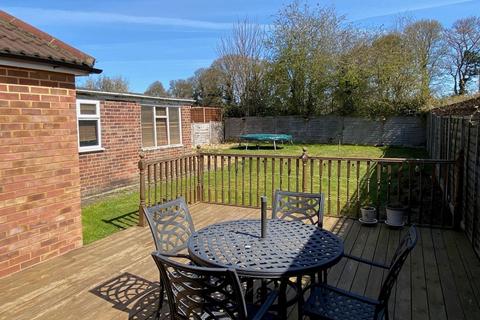 56 Coppice Drive, Northampton, NN3 6NE