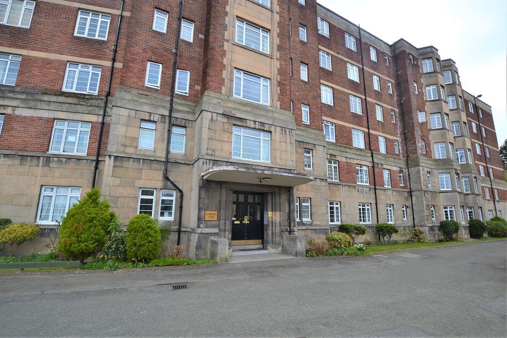 Learmonth Court, Edinburgh Available 19th September 2022 2 bed flat £1,350 pcm (£312 pw)