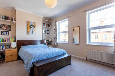 8 Hemdean Hill, Caversham, Reading, RG4 7SB