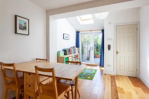8 Hemdean Hill, Caversham, Reading, RG4 7SB