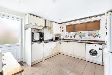 34a Beechcroft, Hampstead Norreys, Thatcham, RG18 0TG