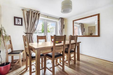 34a Beechcroft, Hampstead Norreys, Thatcham, RG18 0TG