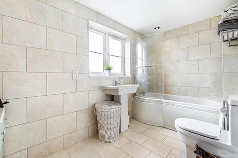 34a Beechcroft, Hampstead Norreys, Thatcham, RG18 0TG
