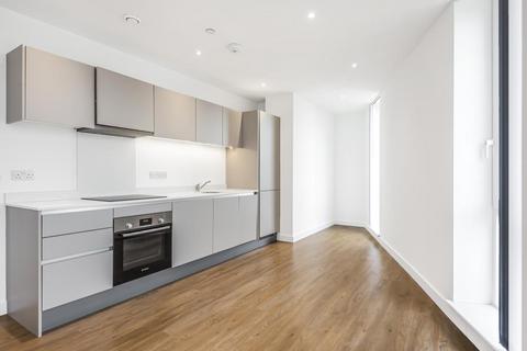 2 bedroom apartment to rent, Royal Winchester House,  Bracknell,  RG12
