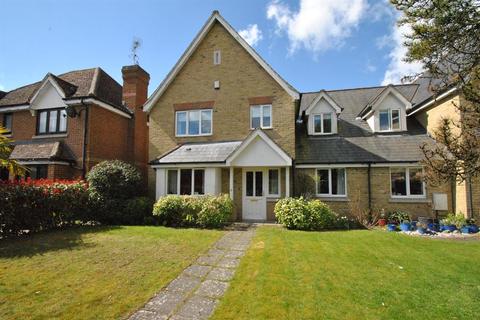 2 Rib Way, Buntingford, SG9 9NR