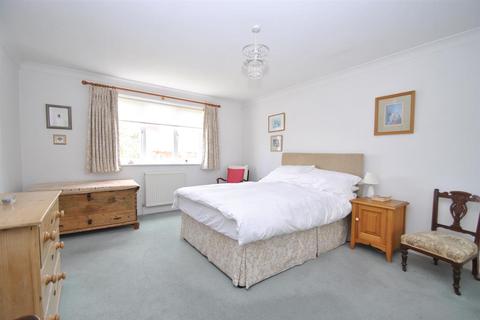 2 Rib Way, Buntingford, SG9 9NR
