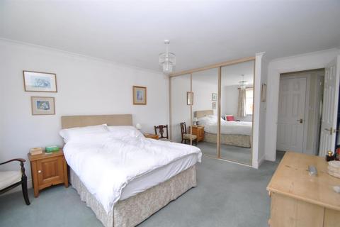 2 Rib Way, Buntingford, SG9 9NR