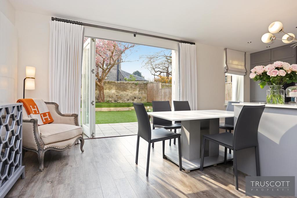 Family/Dining Room/Kitchen