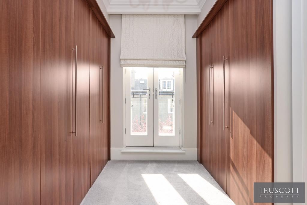 Dressing Room