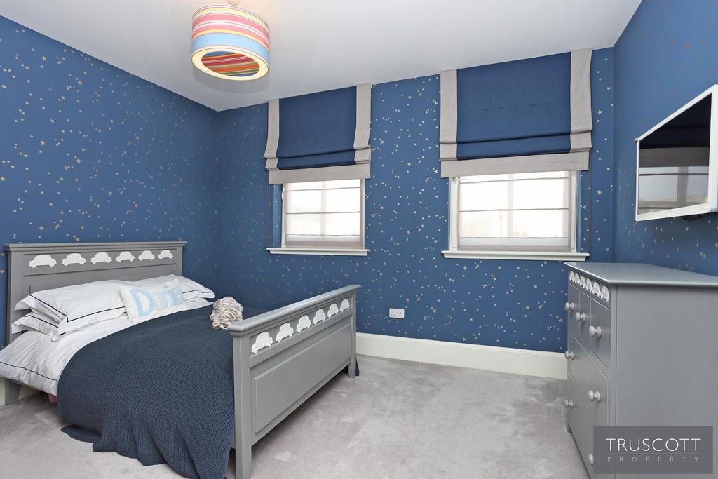 Double Bedroom 3