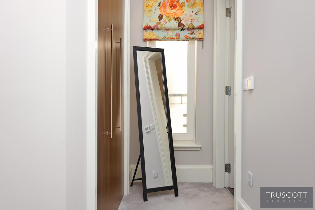 Double Bedroom 5