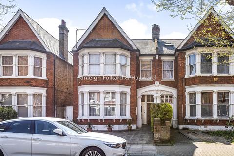 32a Inchmery Road, London, SE6 2NE