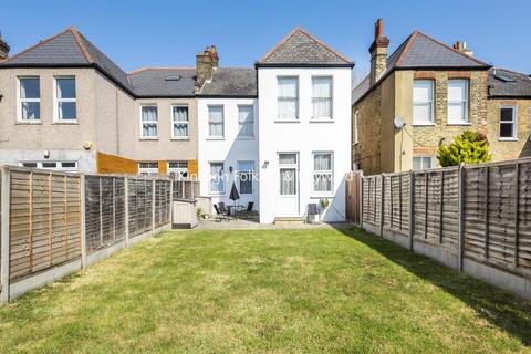 32a Inchmery Road, London, SE6 2NE