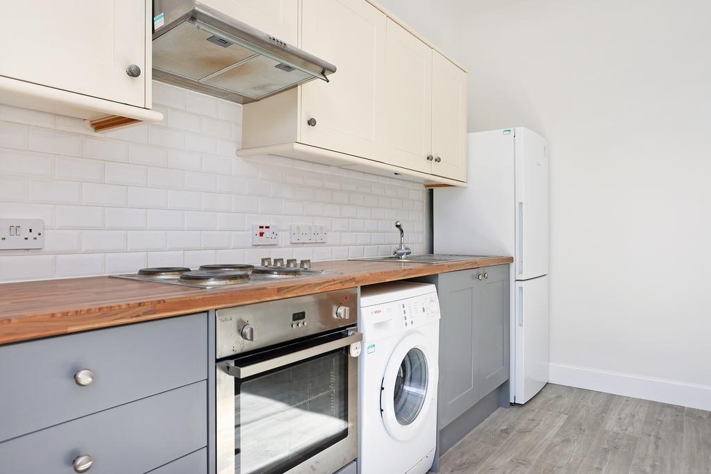 Sitting Room/Kitchen