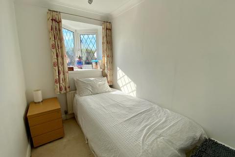 4 The Moorlands, Wetherby, LS22 6TA