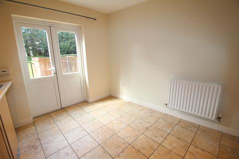 9 All Saints Crescent, Westbury, BA13 3BX