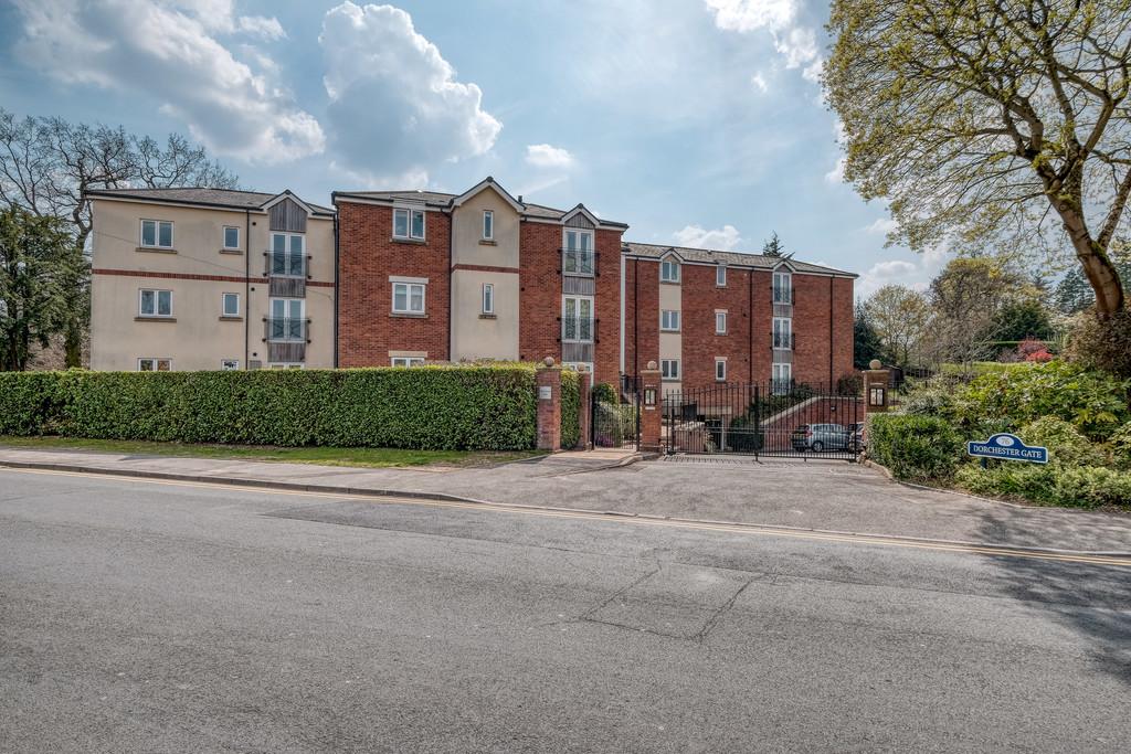 Dorchester Road, Solihull, B91 1LJ 2 bed apartment £380,000