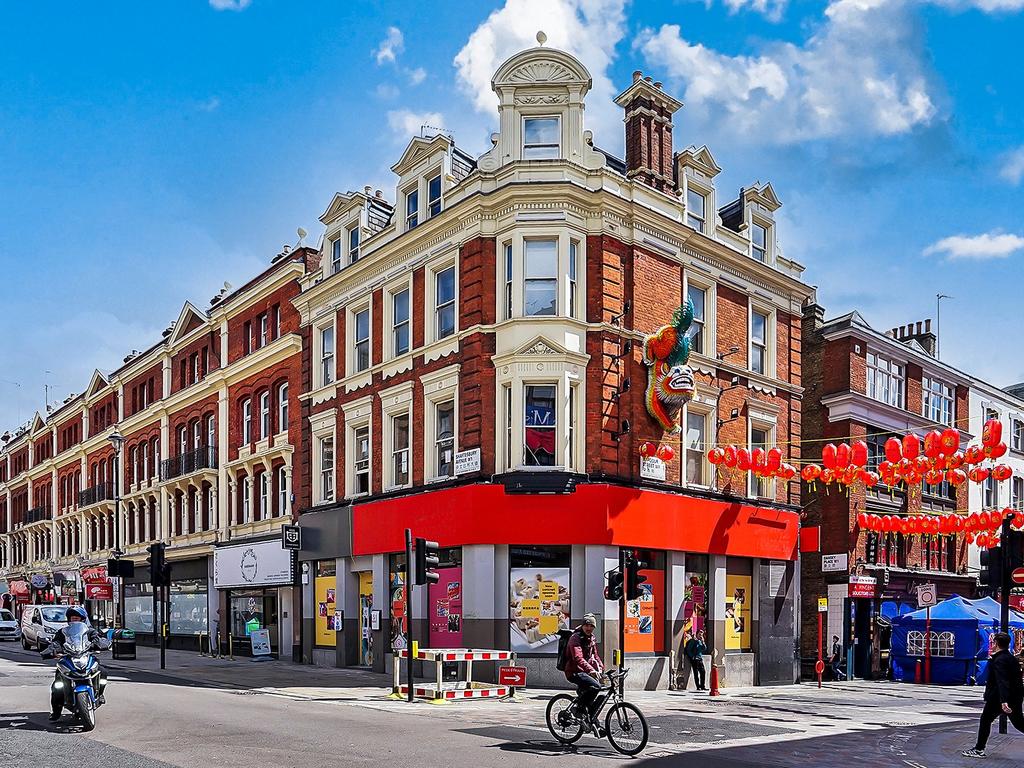 Shaftesbury Avenue