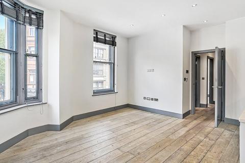 1 bedroom apartment to rent, Shaftesbury Avenue, London, W1D