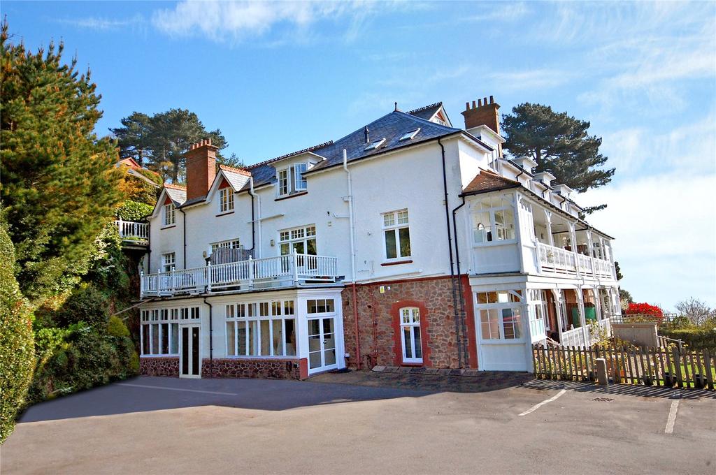 Church Road, Minehead, TA24 2 bed apartment £225,000