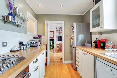 1c Pemberton Gardens, London, N19 5RR