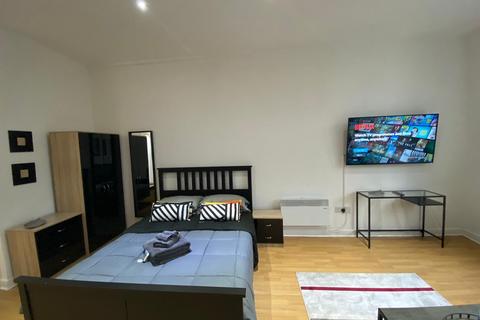 1 bedroom house to rent, 109-111 Chapeltown Road, Leeds LS7