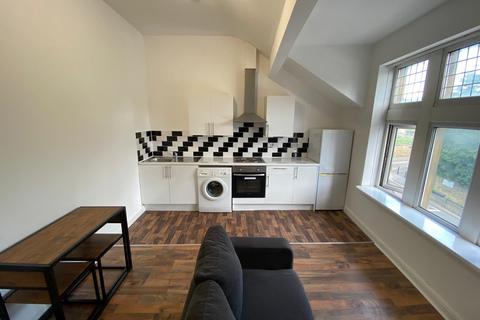 1 bedroom house to rent, 109-111 Chapeltown Road, Leeds LS7