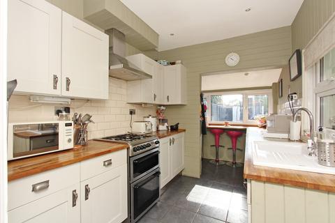 135 Swan Road, Feltham, TW13 6LT