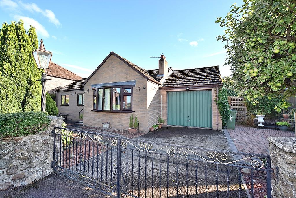 Oran Lane, Catterick VIllage 3 bed detached bungalow £260,000