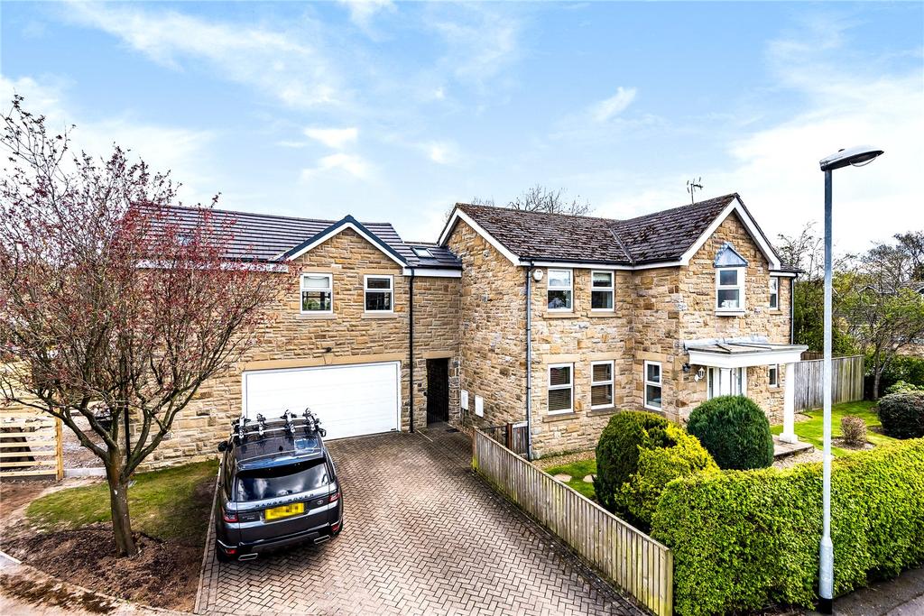Wigton Green, Alwoodley, Leeds, West... 4 bed detached house £800,000