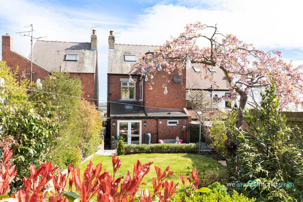 Marlcliffe Road, Wadsley, S6 4AH Stunning Family Home 5 bed link