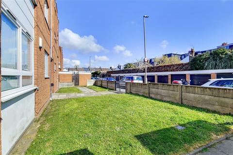 42 Kingham Close, London, SW18 3BX