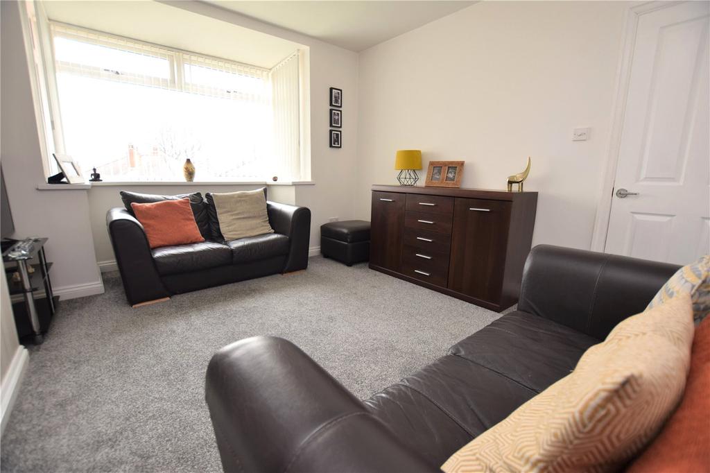 Greenville Gardens, Leeds 3 bed semidetached house £195,000