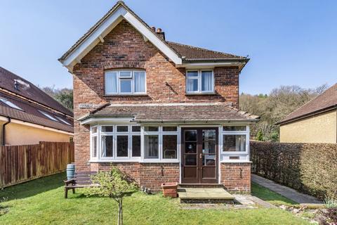 46 Marley Combe Road, Haslemere, GU27 3SW