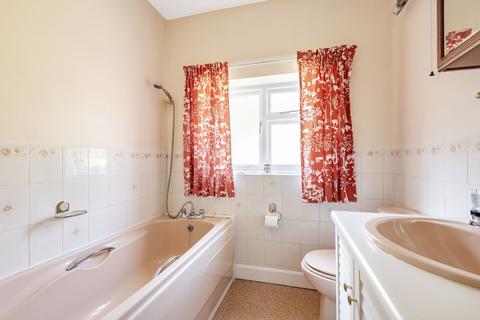 46 Marley Combe Road, Haslemere, GU27 3SW
