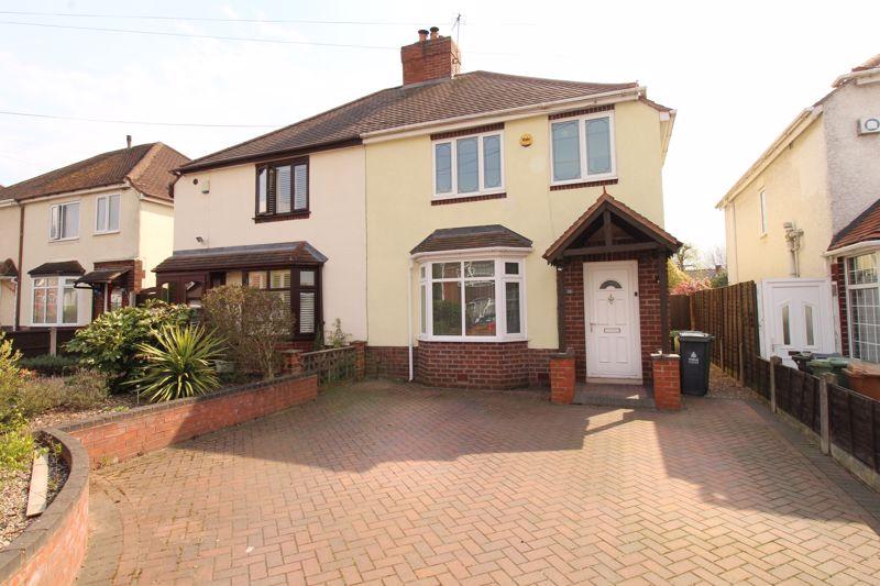 Great Charles Street, Brownhills... 3 bed semidetached house £180,000