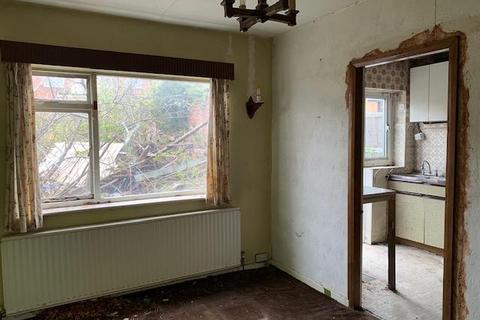 73 Rayford Drive, West Bromwich, B71 3QW