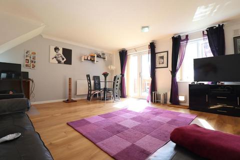 33 Linbridge Way, Luton, LU2 9TU