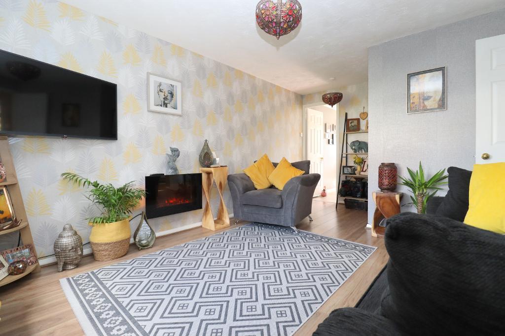 Coltsfoot Green, Birds Estate, Luton... 1 bed £158,000