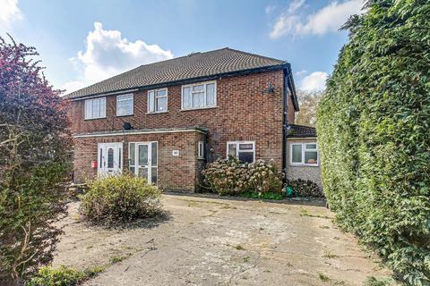 300 Limpsfield Road, South Croydon, CR2 9DD