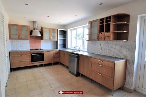 5 bedroom semi-detached house to rent, Malden Road, New Malden
