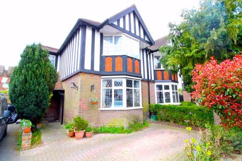 152 Limbury Road, Luton, LU3 2PN