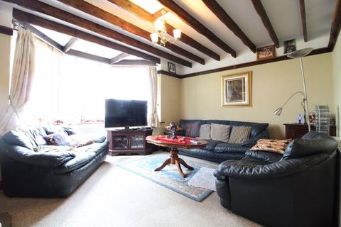 152 Limbury Road, Luton, LU3 2PN