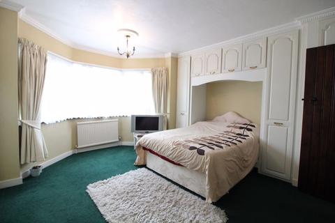 152 Limbury Road, Luton, LU3 2PN