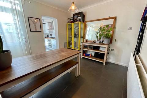 2 bedroom terraced house for sale, King Street, Dunstable