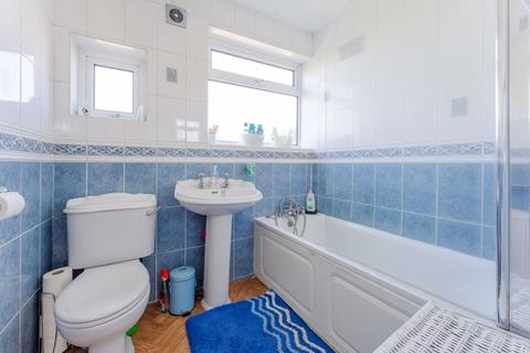 18 Henley Avenue, Sutton, SM3 9SG